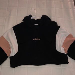 Hollister cropped hoodie